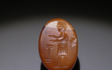 Mesopotamian Sasanian Empire, Important Carnelian Stamp Seal with Male figure. 224 - 651 A.D. (No Reserve Price)