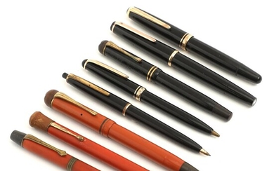 SOLD. Montblanc: Four fountain pens and four pencils of red and black resin. Two with 14k gold points. (8) – Bruun Rasmussen Auctioneers of Fine Art