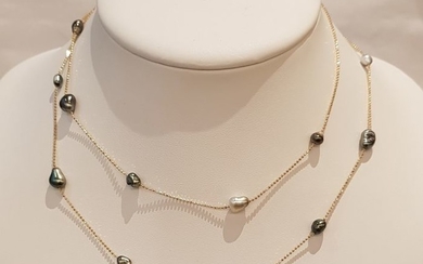 NO RESERVE PRICE - 18 kt. Yellow Gold - 4x6mm Peacock Tahitian Pearls - Necklace