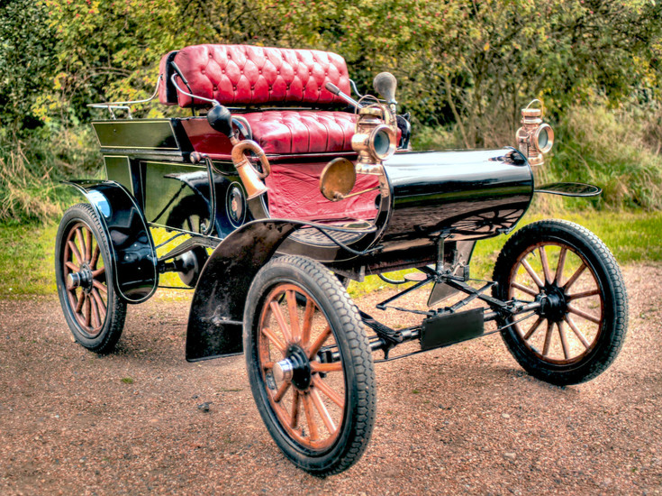 Offered with an entry to the 2019 London to Brighton Veteran Car Run, 1903 Oldsmobile Model R 'Curved Dash' Runabout