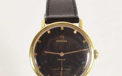 Omega - Mechanical watch in 18k yellow gold for men