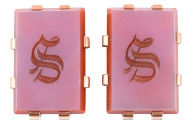 PAIR OF 14K ROSE GOLD AND CARVED CARNELIAN CUFFLINKS