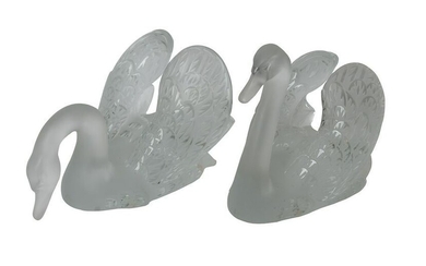 PAIR OF LALIQUE MOLDED GLASS SWANS
