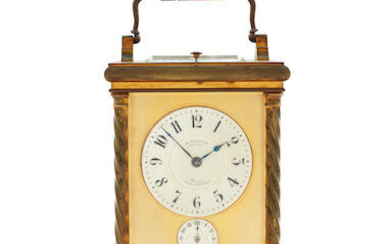 PENDULE DE VOYAGE 'GRANDE SONNERIE' EN LAITON, TRAVAIL FRANÇAIS DE LA FIN DU 19EME SIECLE A late 19th century French brass cased grande sonnerie carriage clock with alarm function