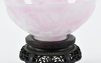 Peking glass bowl. China. Ca. 1900. Pink and white