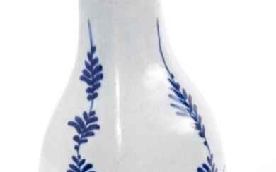 Penningtons Liverpool blue and white vase