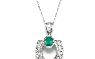Platinum - Pendant - 0.44 ct Emerald - 0.40 ct Diamonds - No Reserve Price