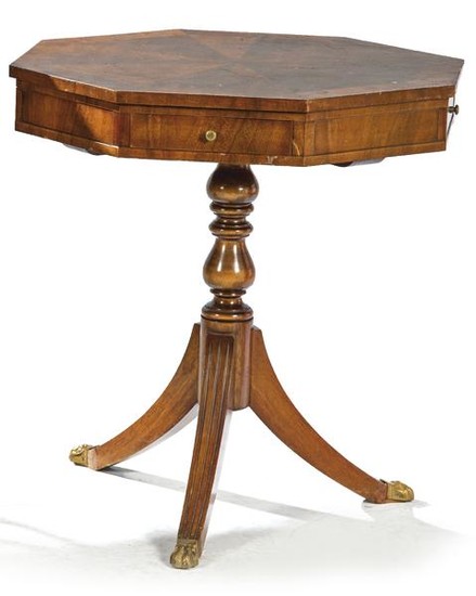 Regency octagonal pedestal table in walnut wood