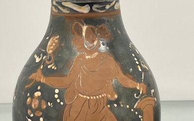 Replica of an Ancient Greek - Apulian - Pottery Oenochoë (wine vase) - 18 cm