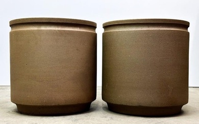 Robert Maxwell David Cressey for Earthgender Pair of Stoneware Planters 15.5" H