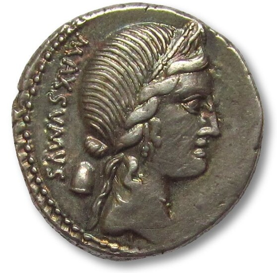 Roman Republic. C. Egnatius Cn F Cn N Maxsumus, 75 BC. Silver Denarius,Rome mint 75 B.C.