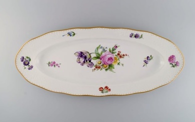 Royal Copenhagen Saxon Flower. Colossal porcelain fish dish with hand-painted flowers and gold edge.