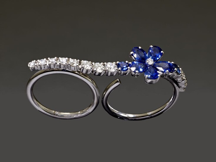 SAPPHIRE AND DIAMOND FLOWER DOUBLE RING