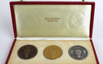 Sede Vacante, trittico di monete emesse dal Cardinale Camerlengo Benedetto Aloisi-Masella, 1963