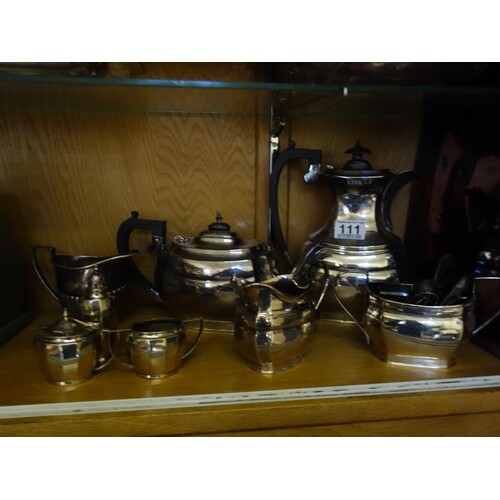 Silver plated tea set, comprising 4 items, silver plated cru...