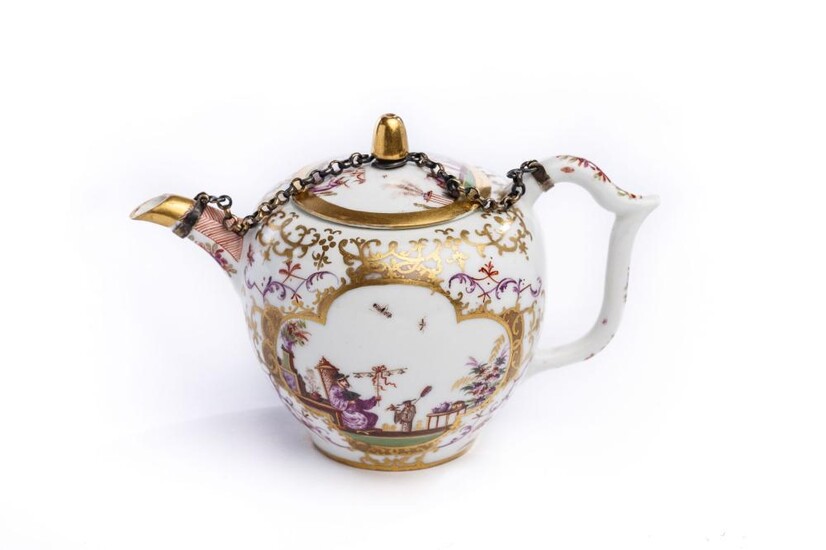 Teapot, Meissen 1720/25 | Teekanne, Meissen 1720/25