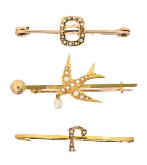 Three early 20th century split pearl brooches