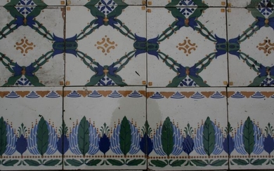 Tile (600) - Earthenware - First half 20th century