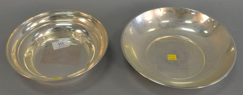 Two sterling silver bowls, dia. 8 1/2" and 10", 22.4