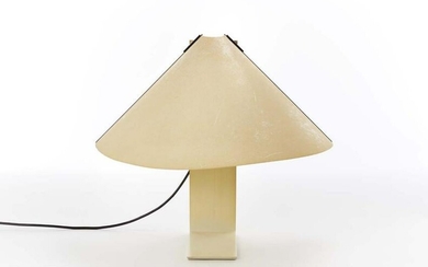 Vico Magistretti (Milano 1920 - Milano 2006) Table lamp