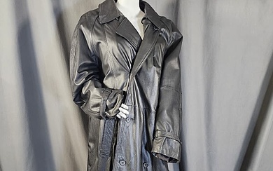Vintage 1990s Black Leather Ladies Trench coat