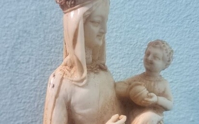 Virgin and child - Ivory - 19th century