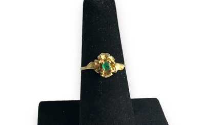 10kt Gold and Emerald Solitaire Ring