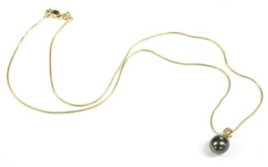 A single cultured freshwater and diamond pearl pendant