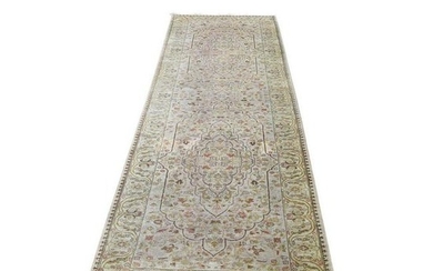 Tabriz Revival 250 Kpsi Pure Wool Hand-Knotted Runner