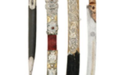 A Turkish Dagger Of Yataghan Form, Late 18th/Early 19th Century