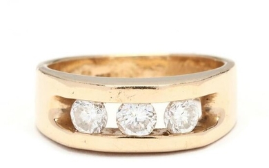 14KT Gold and Diamond Band Ring