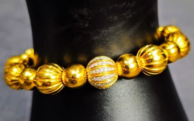 18K Gold Designer Ball Open Bangle Bracelet