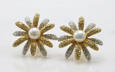 18K Gold Pearl and Diamond Flower Earrings