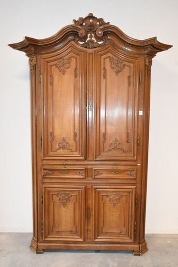 18th century Namur furniture in carved oak with...