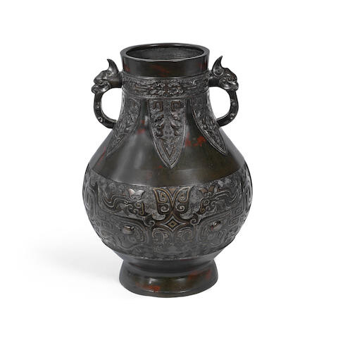 An archaistic silver and gold-inlaid bronze vase, hu