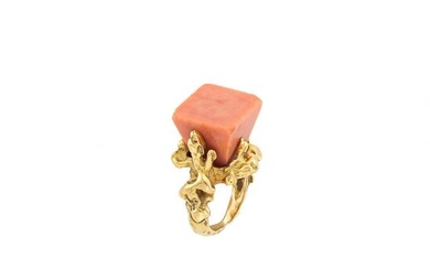 Gold and Coral Ring, Chaumet, Paris