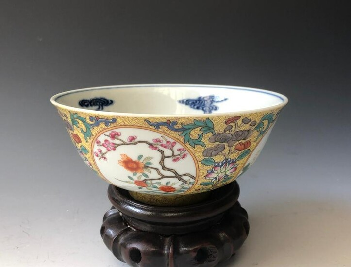 A Blue and White Jaune Bowl with Daoguang Mark