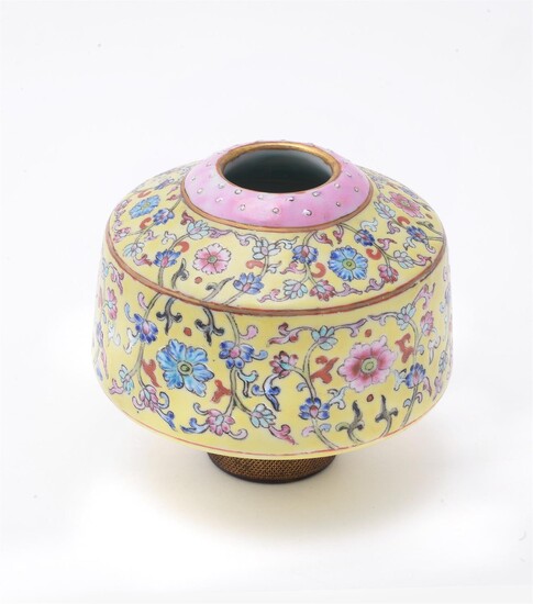 A Chinese Famille Rose drum-shaped top of a Tibetan-form alter vase