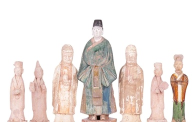 A Chinese tomb figure of an official, Ming Dynasty (1369-164...
