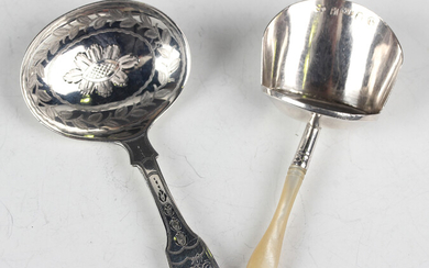 A George III silver caddy shovel with mother-of-pearl handle, Birmingham 1808 by Joseph Willmore, le