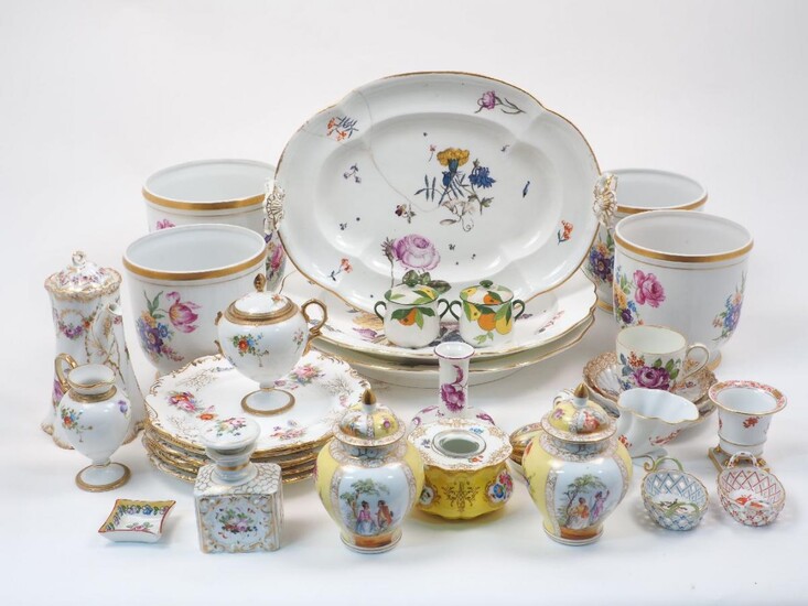 A Meissen serving platter decorated in the Steublumen pattern, with...