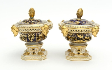 A PAIR OF DERBY PORCELAIN LIDDED POT POURRI VASES (BOTH FINIALS REPAIRED), 14 CM HIGH