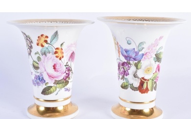 A PAIR OF EARLY 19TH CENTURY DERBY PORCELAIN VASES painted w...