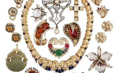 A large quantity of costume jewellery, including: a...