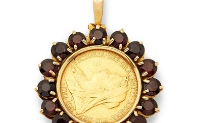 A late Victorian sovereign garnet pendant.