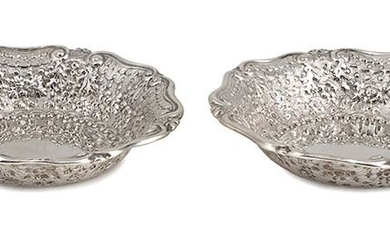 A pair of English Victorian sterling silver bowl - London...