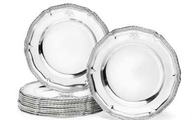 SOLD. A set of 12 Danish silver plates. Maker A. Dragsted, Copenhagen 1916-1925. Weight 6019 g. Diam. c. 25 cm. (12) – Bruun Rasmussen Auctioneers of Fine Art