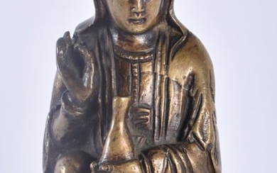 AN 18TH/19TH CENTURY CHINESE BRONZE FIGURE OF A SEATED IMMORTAL Qianlong/Jiaqing, modelled holding a