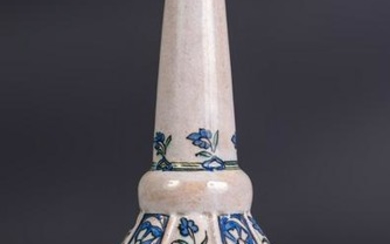 Arte Islamica A Kutahya style pottery rose water