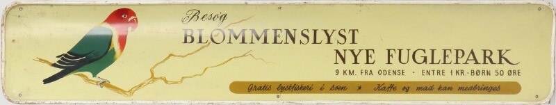 “Blommenslyst nye fuglepark”. A 20th century concave painted metal signboard. H. 29. W. 159 cm.